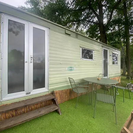 Les Pichies La Taniere Du Pecheur