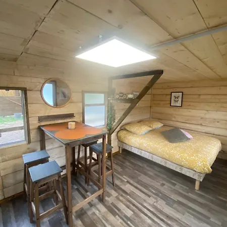 Les Pichies La Taniere Du Pecheur *