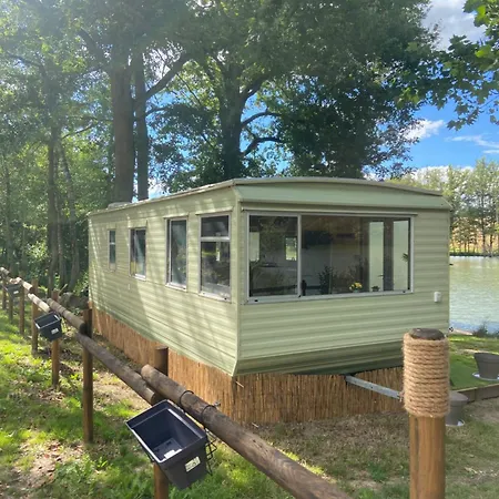 Les Pichies La Taniere Du Pecheur * Saint-Leger-sur-Vouzance